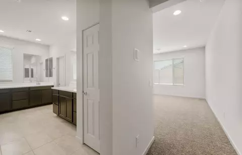 Entry Way - 1436 W Treasure Trl, Apache Junction, AZ 85120 photo 2 of 6