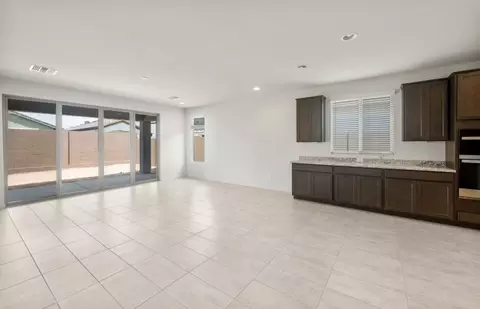 Living - 1436 W Treasure Trl, Apache Junction, AZ 85120 photo 1 of 3