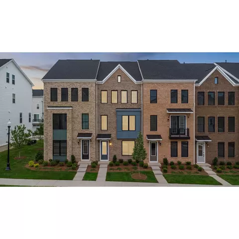 23083 Copper Tree Ter, Ashburn, VA 20148 photo 6