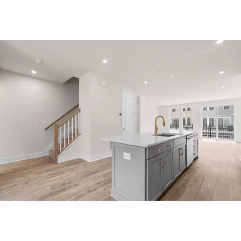 23083 Copper Tree Ter, Ashburn, VA 20148 photo 9