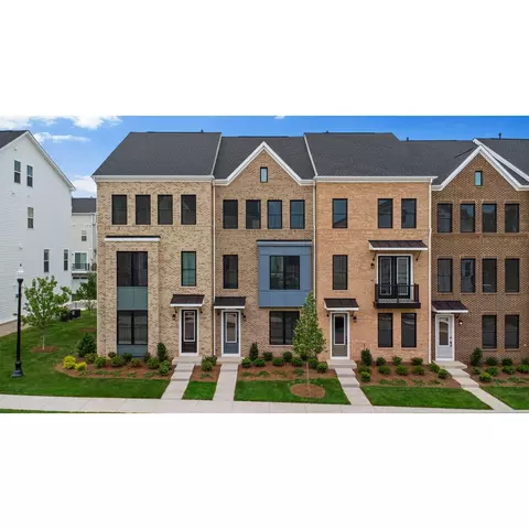 23083 Copper Tree Ter, Ashburn, VA 20148 photo 4