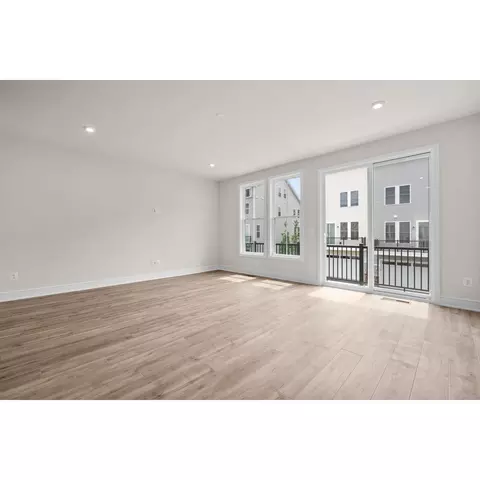 23083 Copper Tree Ter, Ashburn, VA 20148 photo 12