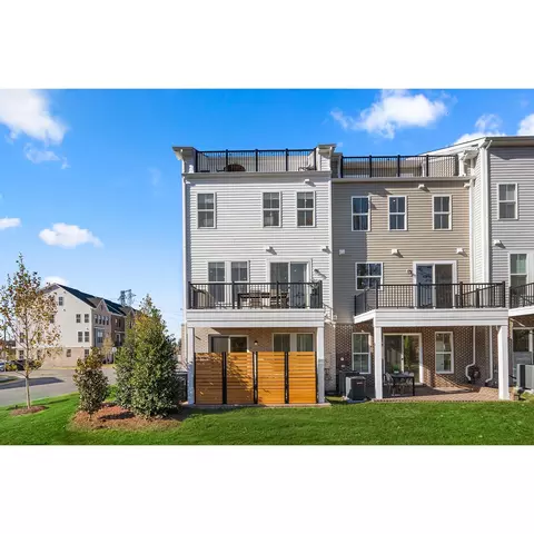 23044 Blue Eagle Ter, Ashburn, VA 20148 photo 10