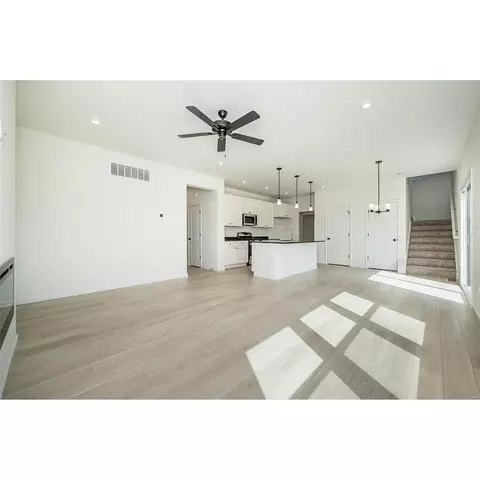 3057 Eagle Branch Cir, O Fallon, MO 63366 photo 17