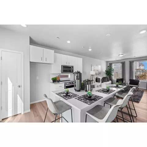 22013 E 38th Pl, Aurora, CO 80019 photo 11