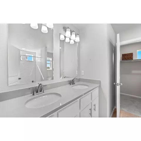 22013 E 38th Pl, Aurora, CO 80019 photo 19