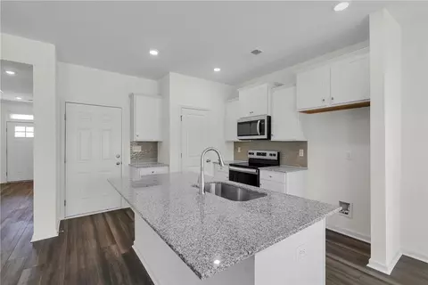 204 Brown Cir, Easley, SC 29642 photo 10