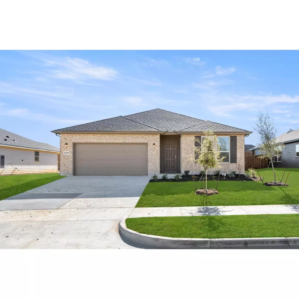 Exterior - Plan Chestnut - 3146 Manchester Dr, Cleburne, TX 76031 photo 6 of 6