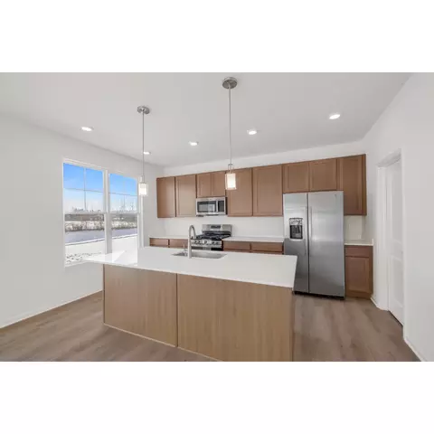 599 E 131st Pl, Crown Point, IN 46307 photo 9