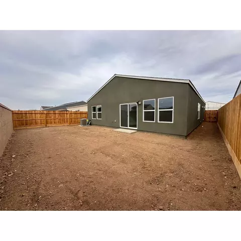3370 Frontera Ave, Clovis, CA 93619 photo 9
