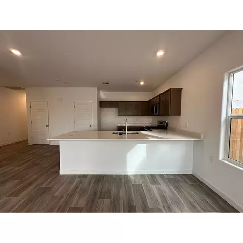 3370 Frontera Ave, Clovis, CA 93619 photo 6