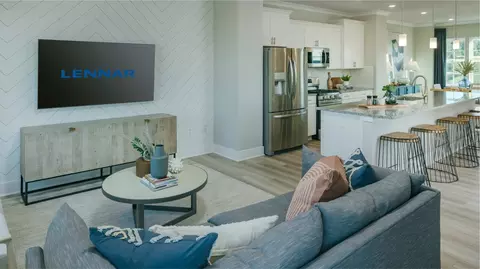 Living - 1305 Arvon Trl, Frederick, MD 21702 photo 2 of 2