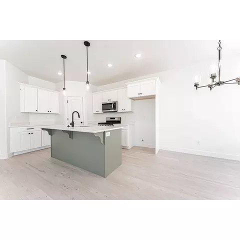 Kitchen - 4707 S Olive Ave, Mapleton, UT 84664 photo 2 of 3