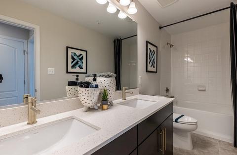 7802 Union Hill Dr, Hanover, MD 21076 photo 3