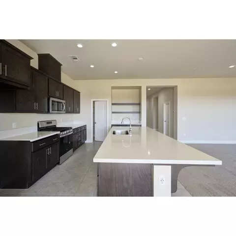 2371 Bharvani Ave, Manteca, CA 95337 photo 17
