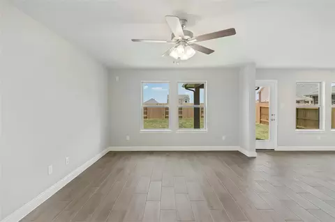 4551 Pinehurst Trace Dr, Pinehurst, TX 77362 photo 11