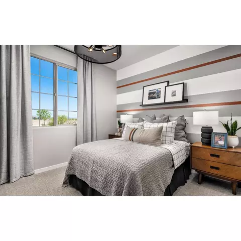 Bedroom - 10147 S Bickwell Trl, Apache Junction, AZ 85120 photo 3 of 3