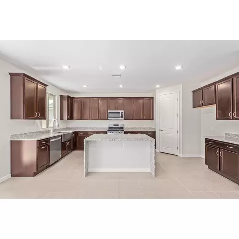 Kitchen - 14803 E 40th Pl, Yuma, AZ 85367 photo 6 of 11