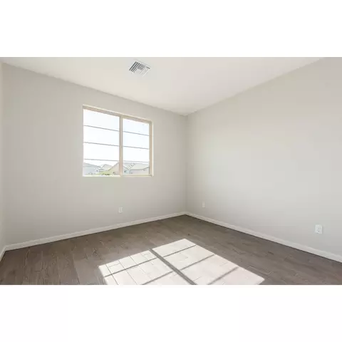 Bedroom - 14803 E 40th Pl, Yuma, AZ 85367 photo 2 of 8