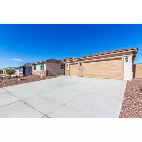 Exterior - 14803 E 40th Pl, Yuma, AZ 85367 photo 5 of 18