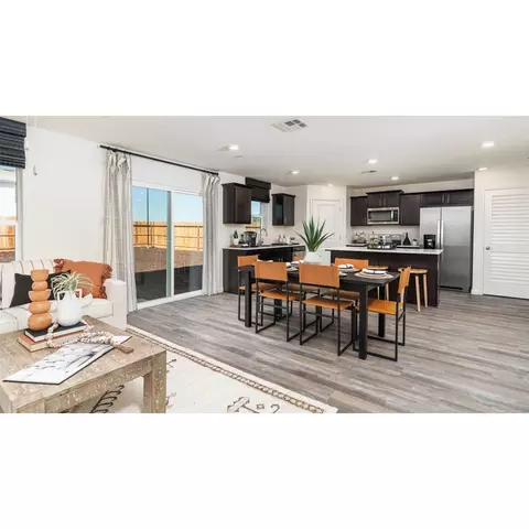 333 Halisan Ct, Merced, CA 95341 photo 3