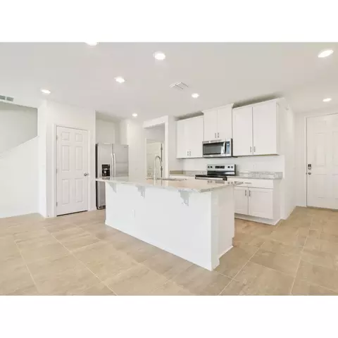 Kitchen - 4309 Switchgrass Ln, Saint Cloud, FL 34772 photo 1 of 2
