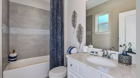 Bath - 5244 Kildare Pl, Saint Cloud, FL 34771 photo 3 of 3