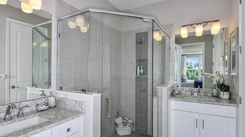 Bath - 5244 Kildare Pl, Saint Cloud, FL 34771 photo 1 of 3