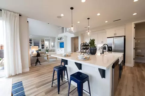 Kitchen - 1149 Wolverton Way W, Madera, CA 93636 photo 4 of 5
