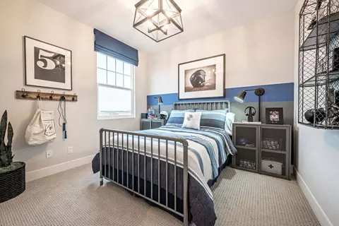 Bedroom - 1149 Wolverton Way W, Madera, CA 93636 photo 2 of 4