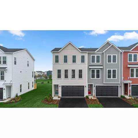 121 Galaxy Pl, Stephenson, VA 22656 photo 4