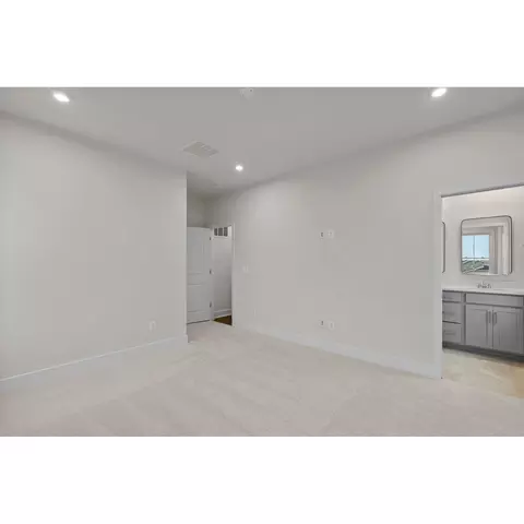 121 Galaxy Pl, Stephenson, VA 22656 photo 25