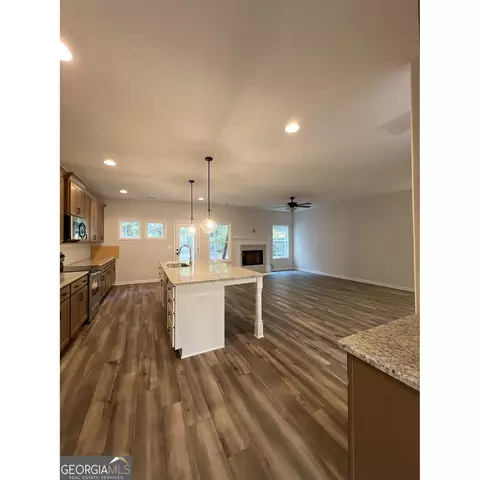 204 N Davis Rd, Lagrange, GA 30241 photo 7