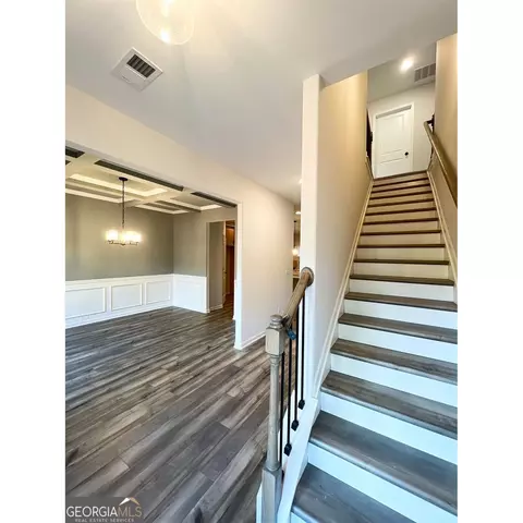 204 N Davis Rd, Lagrange, GA 30241 photo 2