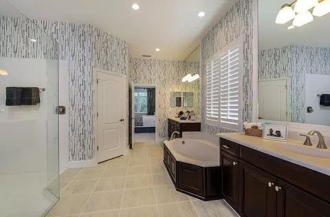 12424 Destin Loop, Venice, FL 34293 photo 11