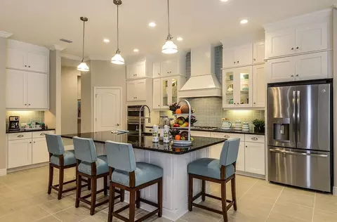 12424 Destin Loop, Venice, FL 34293 photo 3