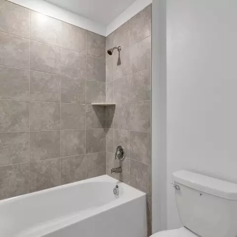 Bath - 1579 Marksman Rd, Eagle Lake, FL 33839 photo 3 of 5