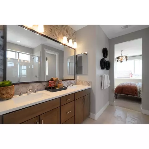 Bath - 310 Charlotte St, Oakley, CA 94561 photo 1 of 3
