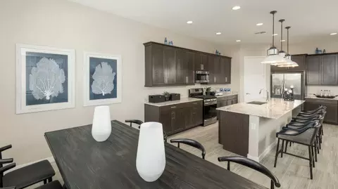 2413 W Grenadine Rd, Phoenix, AZ 85041 photo 3