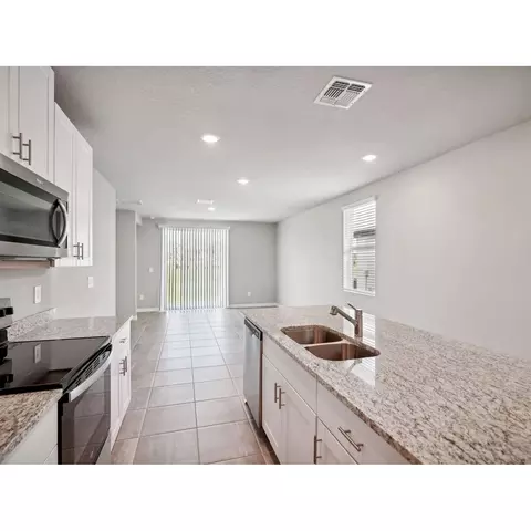 14016 Crutchfield Ct, Parrish, FL 34219 photo 6