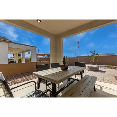 Exterior - 7547 E 35th Pl, Yuma, AZ 85365 photo 5 of 8