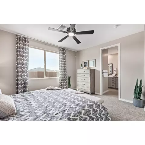Bedroom - 7547 E 35th Pl, Yuma, AZ 85365 photo 3 of 6