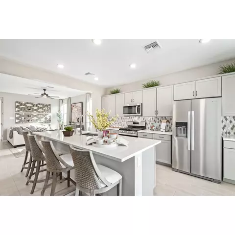 Kitchen - 7547 E 35th Pl, Yuma, AZ 85365 photo 2 of 6