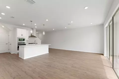 Living - 11710 Full Moon Loop, Parrish, FL 34219 photo 2 of 2