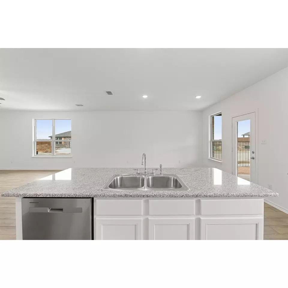 Kitchen - 1895 Indigo Ln, Heartland, TX 75126 photo 2 of 7
