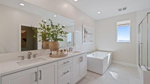 318 Merit, Irvine, CA 92618 photo 22