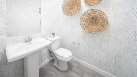 Bath - 7005 Mariner Bay Rd, Stockton, CA 95219 photo 3 of 4