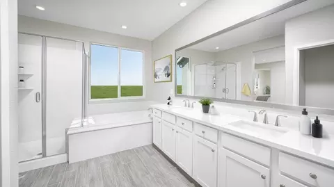 Bath - 7005 Mariner Bay Rd, Stockton, CA 95219 photo 1 of 4