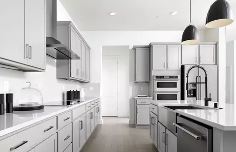 Kitchen - 1492 Kasnak Dr, Manteca, CA 95337 photo 2 of 2