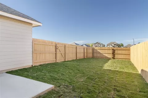 124 Pentro Path, Georgetown, TX 78626 photo 34